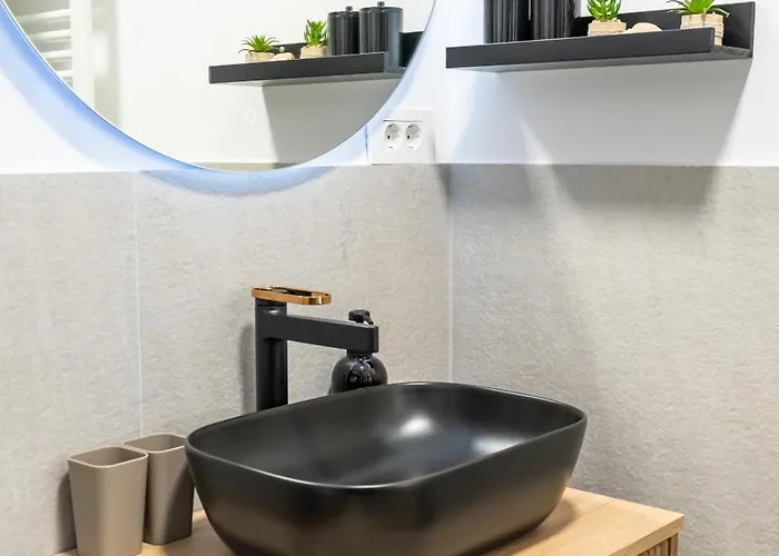 Private House - Serenity Feriehus *